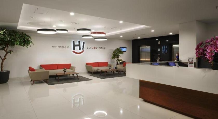 Hi Hotel Senen Джакарта Экстерьер фото